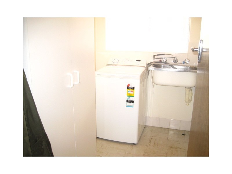 15 / 4 Minchinson Street, Shoalwater WA 6169