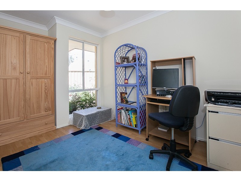 24 Minderoo Crescent, Golden Bay WA 6174