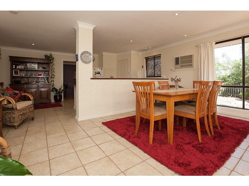 24 Minderoo Crescent, Golden Bay WA 6174