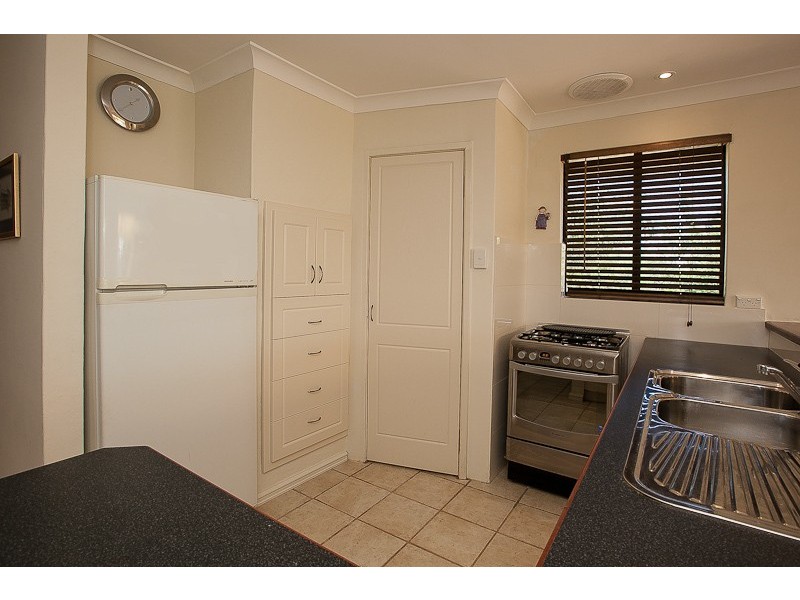 24 Minderoo Crescent, Golden Bay WA 6174