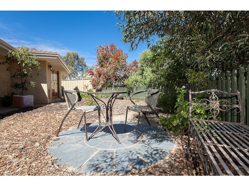 24 Minderoo Crescent, Golden Bay WA 6174