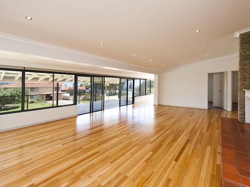 6 Churchill Avenue, Shoalwater WA 6169