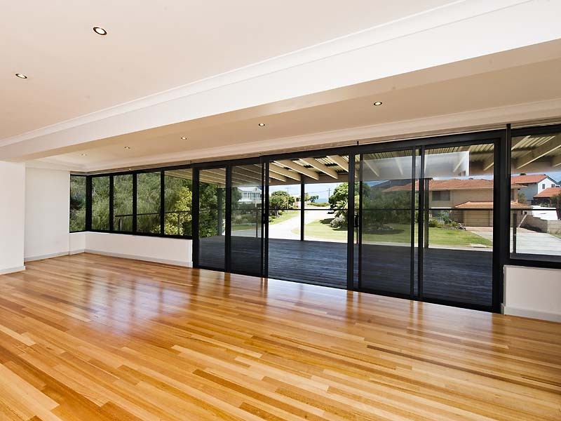 6 Churchill Avenue, Shoalwater WA 6169