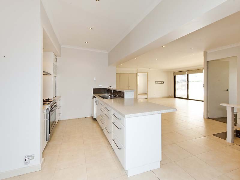 6 Churchill Avenue, Shoalwater WA 6169