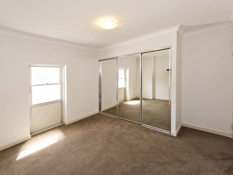 6 Churchill Avenue, Shoalwater WA 6169