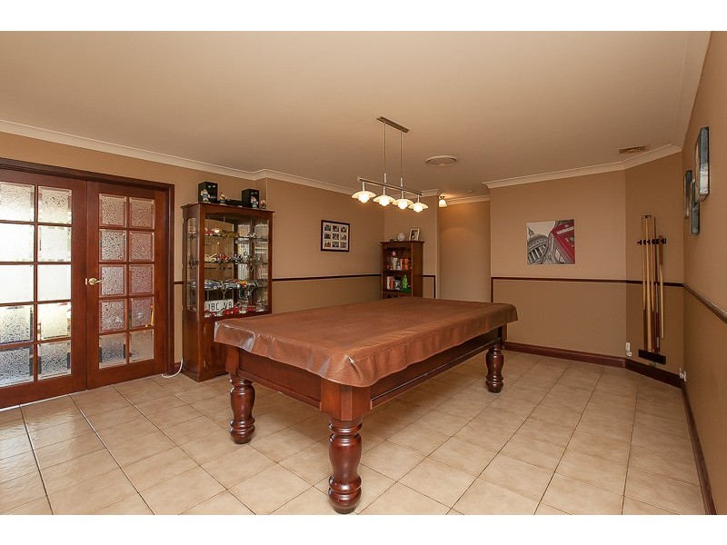 17 Oakdale Close, Safety Bay WA 6169