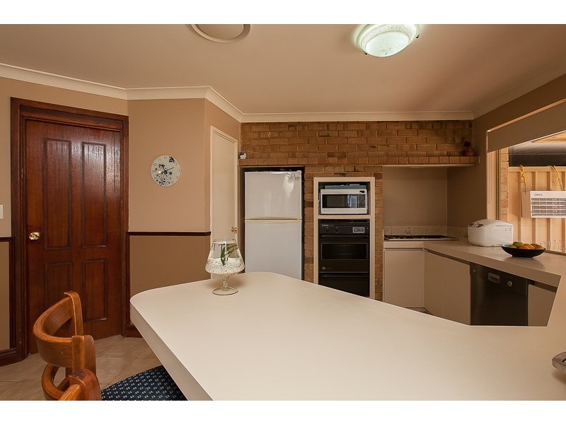 17 Oakdale Close, Safety Bay WA 6169