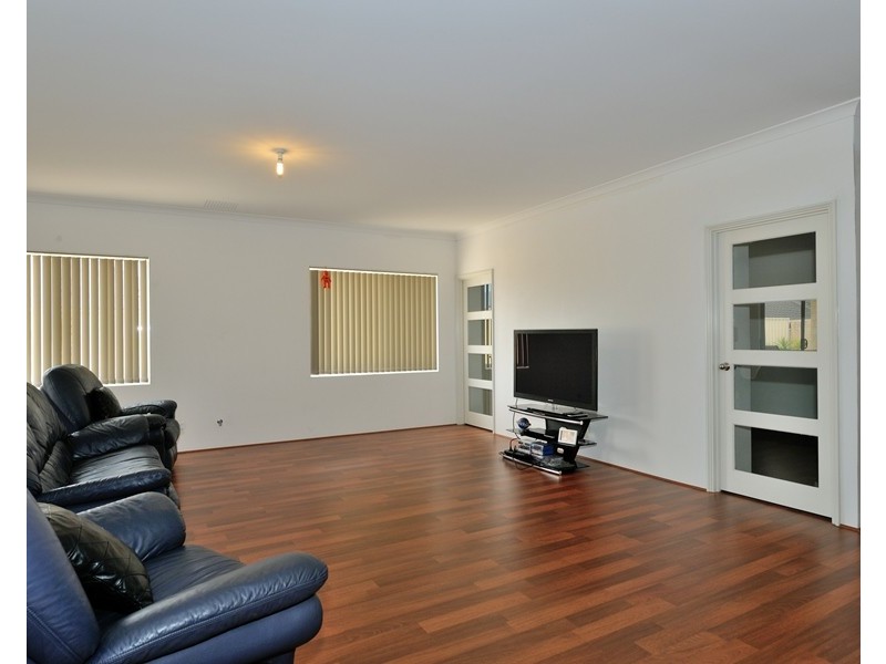 46 Montoro Drive, Port Kennedy WA 6172