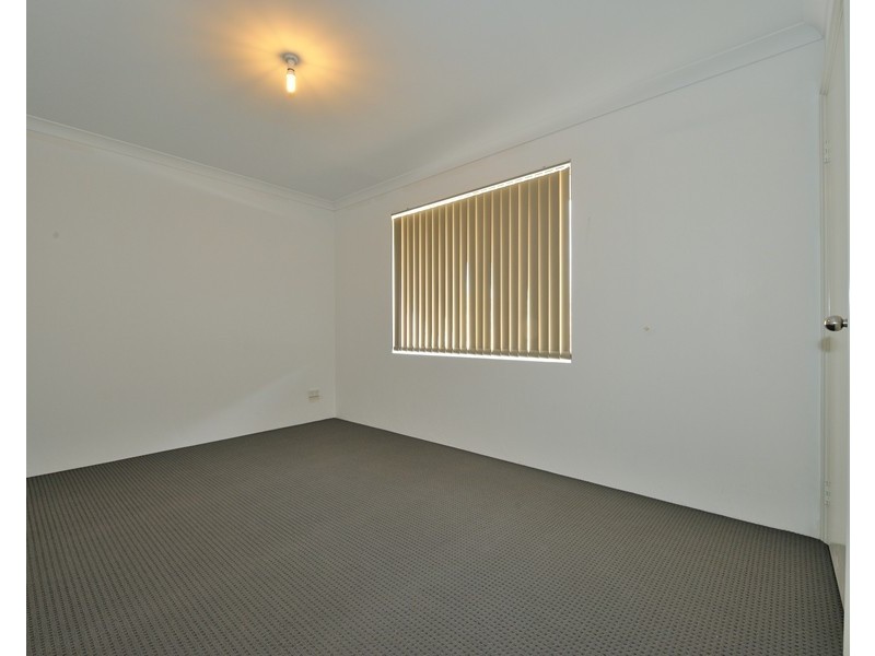 46 Montoro Drive, Port Kennedy WA 6172