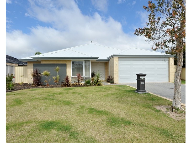 46 Montoro Drive, Port Kennedy WA 6172