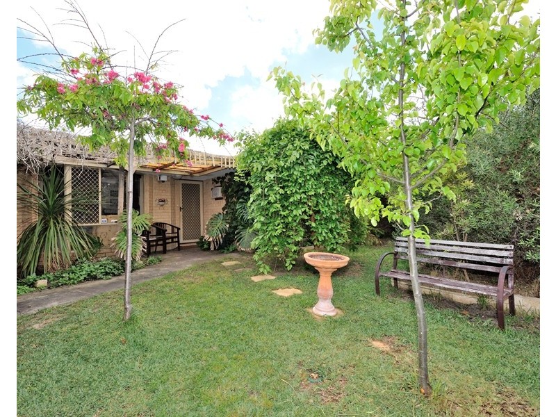 11 Nautalis Close, Port Kennedy WA 6172