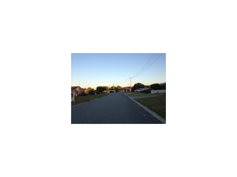 15 Campbell Way, Rockingham WA 6168