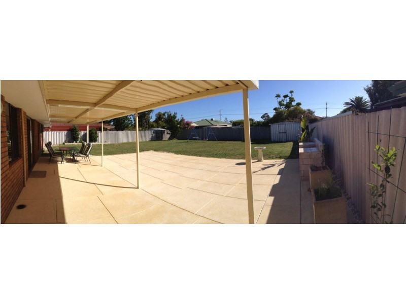 106 Willmott Drive, Cooloongup WA 6168