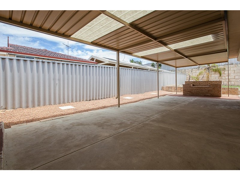 14 Roscrea Court, Orelia WA 6167