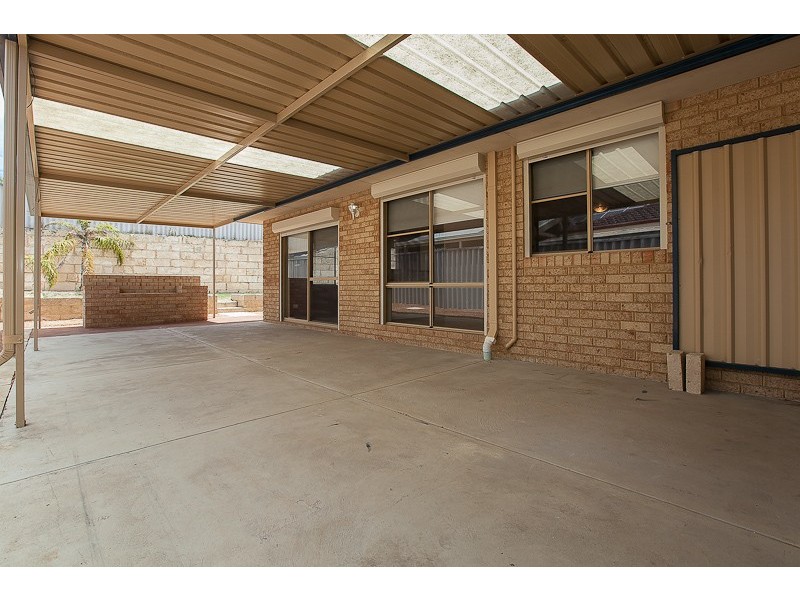 14 Roscrea Court, Orelia WA 6167