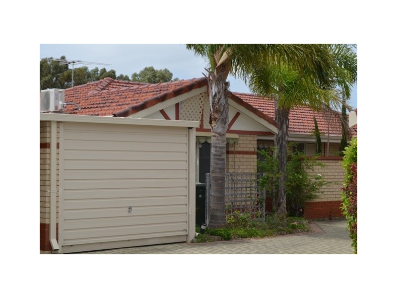8/23 Ashford Avenue, Rockingham WA 6168