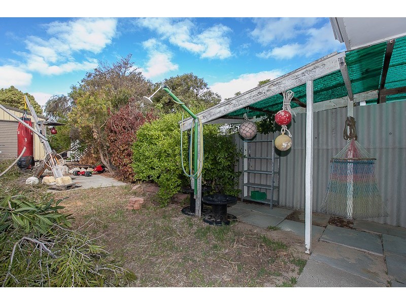 24A Gloucester Avenue, Shoalwater WA 6169
