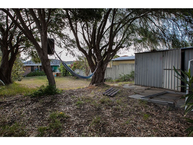 24B Gloucester Avenue, Shoalwater WA 6169