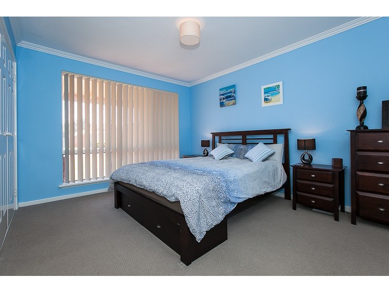 3 Kentia Close, Warnbro WA 6169