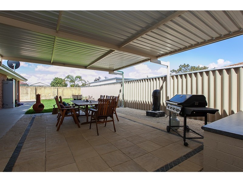 3 Kentia Close, Warnbro WA 6169
