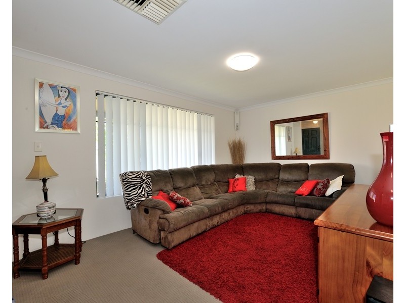 4 Cobalt Cove, Warnbro WA 6169