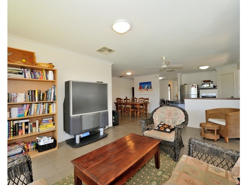 4 Cobalt Cove, Warnbro WA 6169