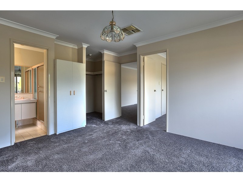 3 Middleton Place, Waikiki WA 6169