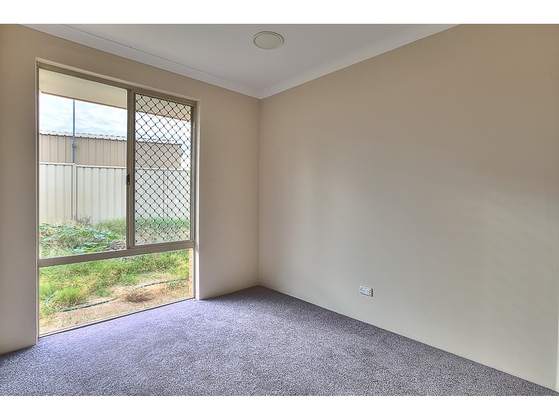 3 Middleton Place, Waikiki WA 6169
