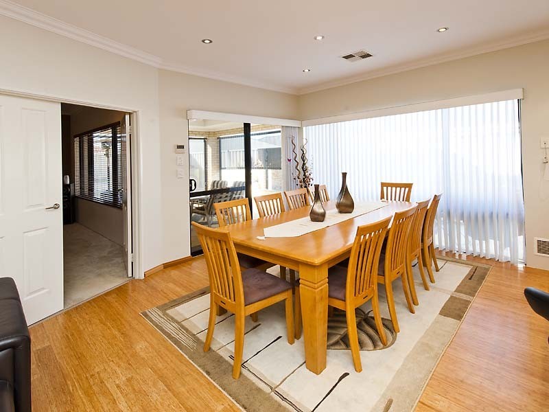 106 Hawker Street, Shoalwater WA 6169