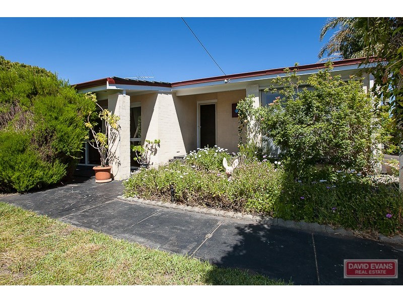 7 Taurus Court, Rockingham WA 6168