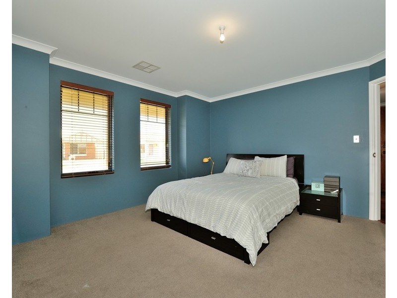 20 Brindabella Avenue, Rockingham WA 6168