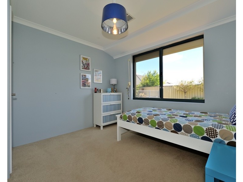 20 Brindabella Avenue, Rockingham WA 6168