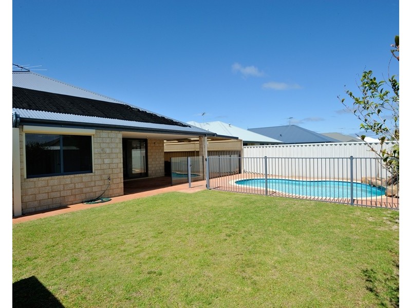 20 Brindabella Avenue, Rockingham WA 6168