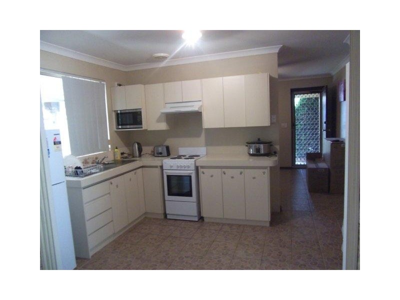 27 Gascoyne Way, Cooloongup WA 6168