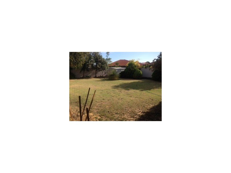 27 Gascoyne Way, Cooloongup WA 6168