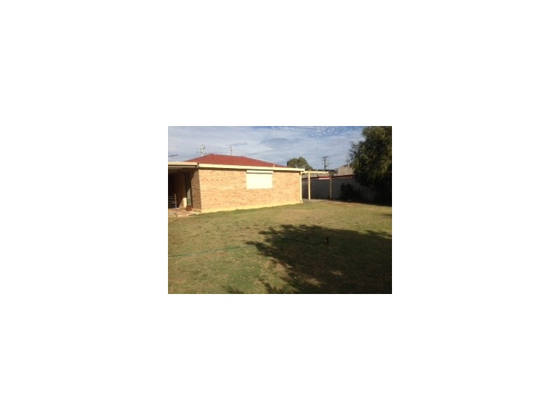 27 Gascoyne Way, Cooloongup WA 6168
