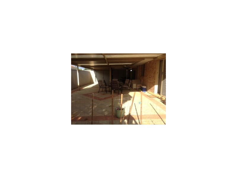 27 Gascoyne Way, Cooloongup WA 6168