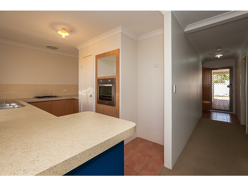 2/66 Parkin Street, Rockingham WA 6168