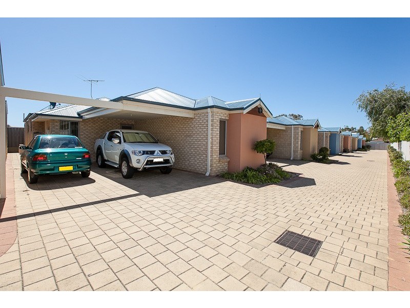 2/66 Parkin Street, Rockingham WA 6168