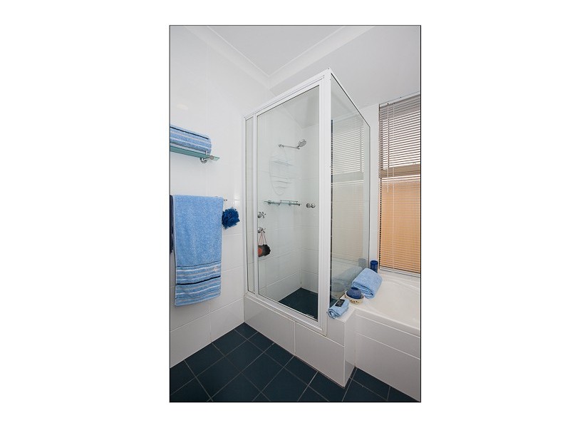 33 Cumberland Way, Waikiki WA 6169