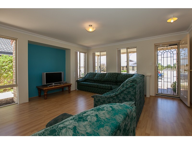 80 Fisher Street, Rockingham WA 6168