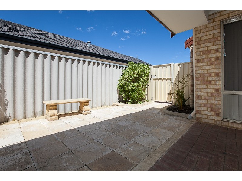 80 Fisher Street, Rockingham WA 6168