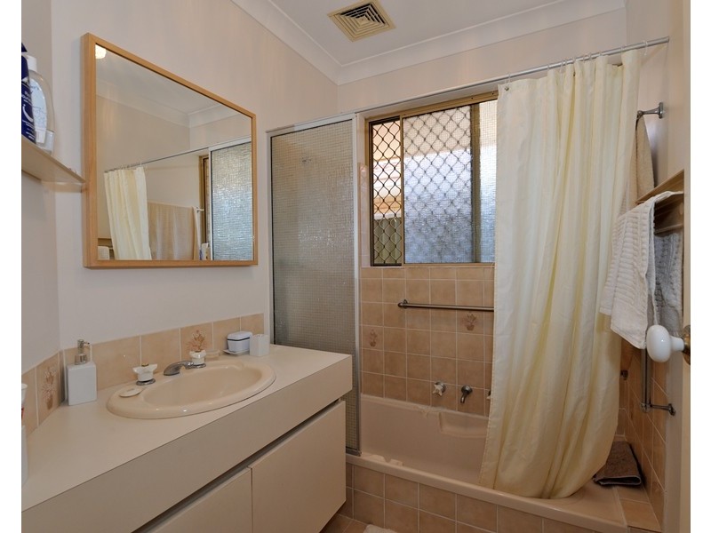 3 / 8 Trinity Court, Safety Bay WA 6169