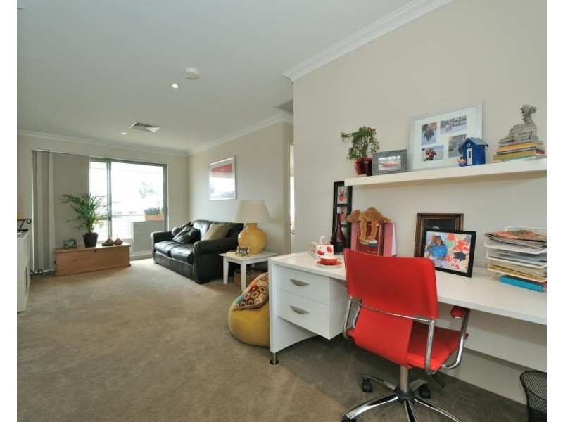 19 Makybe Drive, Baldivis WA 6171