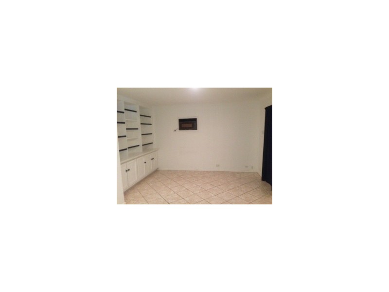 39 Cambridge Crescent, Cooloongup WA 6168