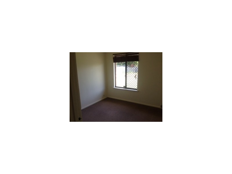 39 Cambridge Crescent, Cooloongup WA 6168