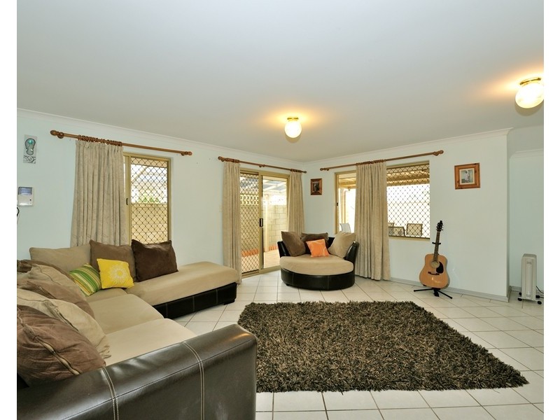 1 Lille Lane, Port Kennedy WA 6172