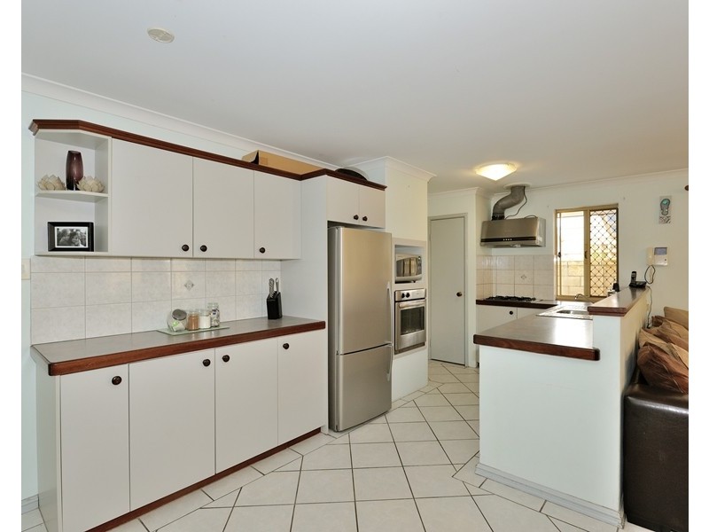 1 Lille Lane, Port Kennedy WA 6172