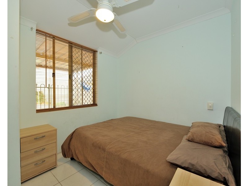 1 Lille Lane, Port Kennedy WA 6172