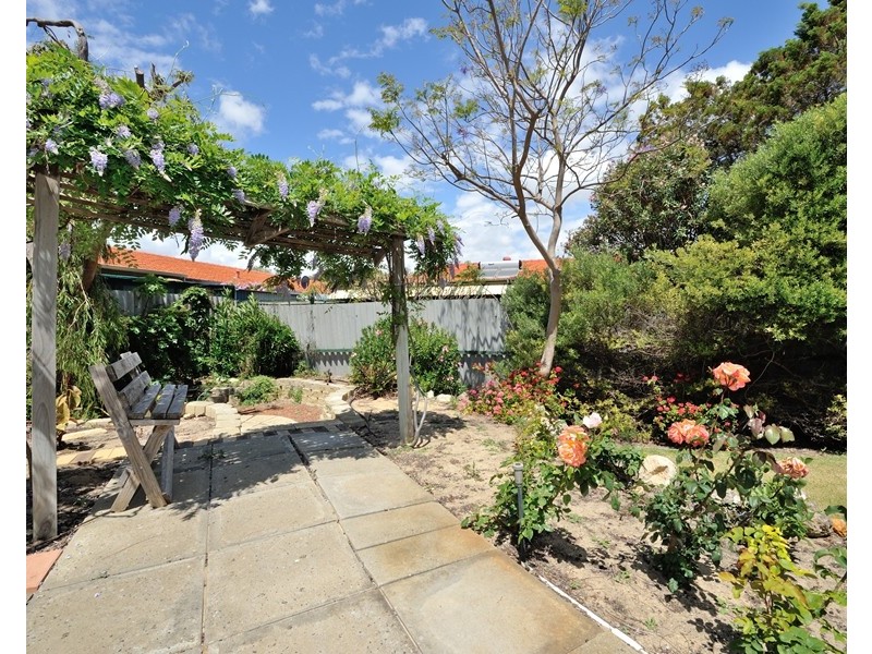 97A Rockingham Beach Road, Rockingham WA 6168